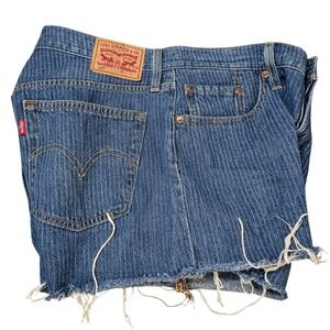 NWOT Levi's 501 Shorts Womens 28 Blue JEAN Pinstripe High Rise Button Fly Frayed